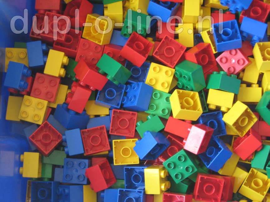 duplo Duplo blokken: set van 100 4-nops blokken in de basiskleuren